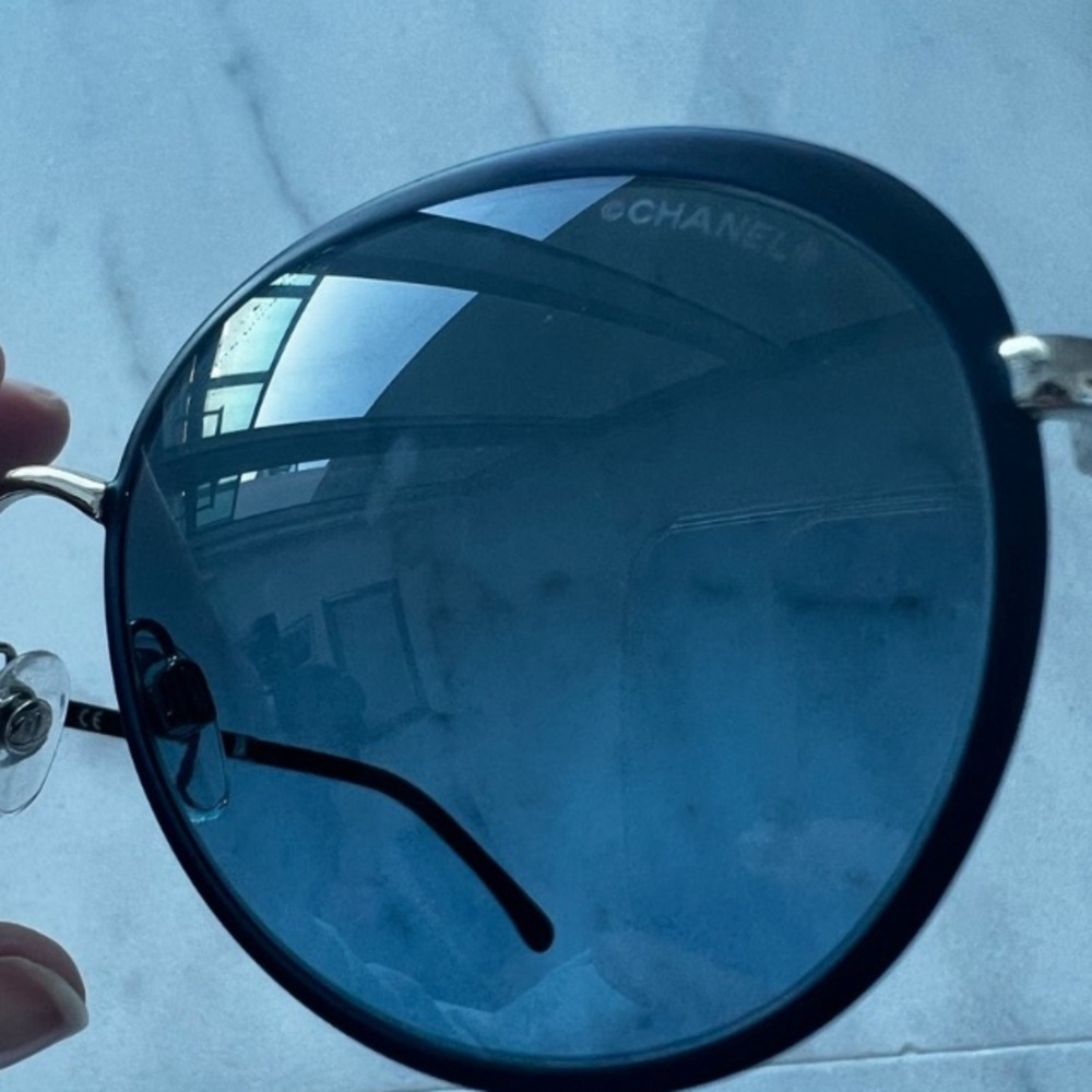 CHANEL Blue Round Sunglasses 🕶️